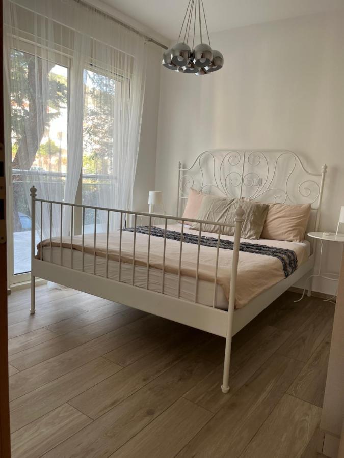Atina Apartment, City Centre Budva ,Luxurious, Bright, Parking Екстериор снимка